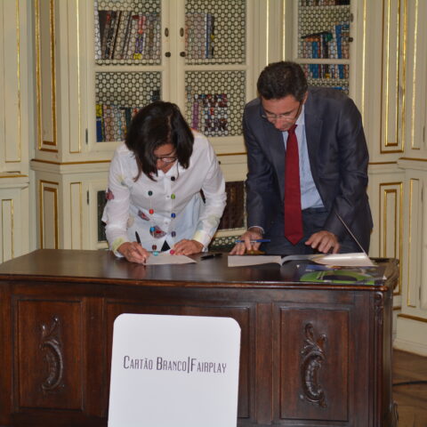 Cartão Branco na FPDD